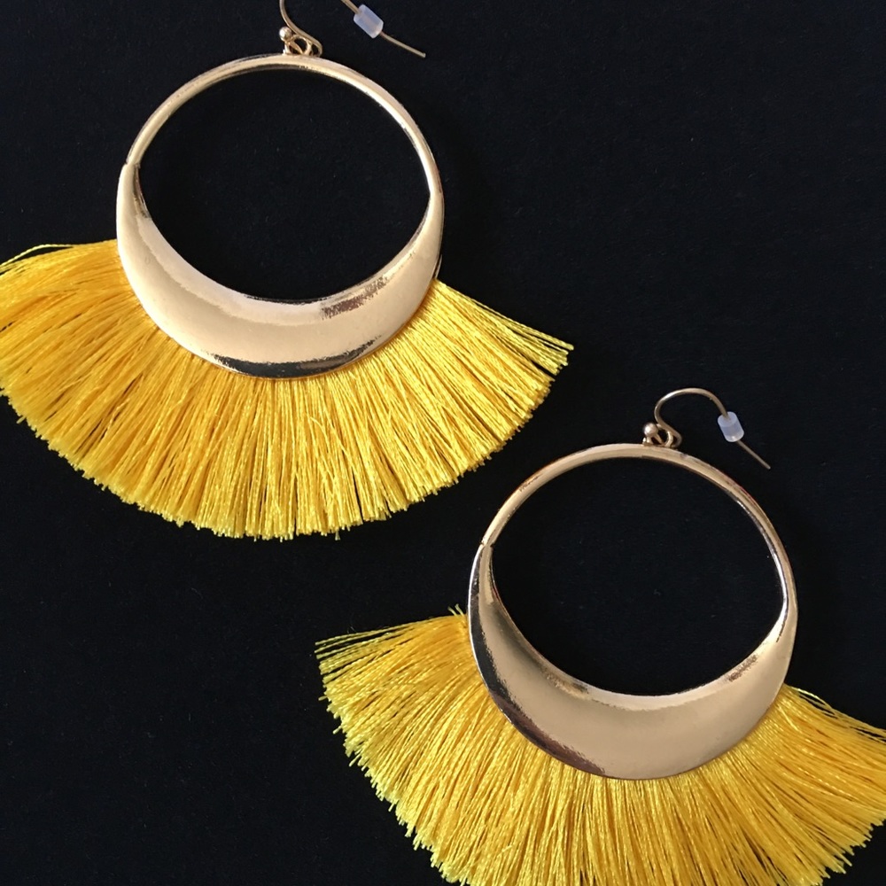 NEW! SASSY Yellow Tassel Dangle Earrings!